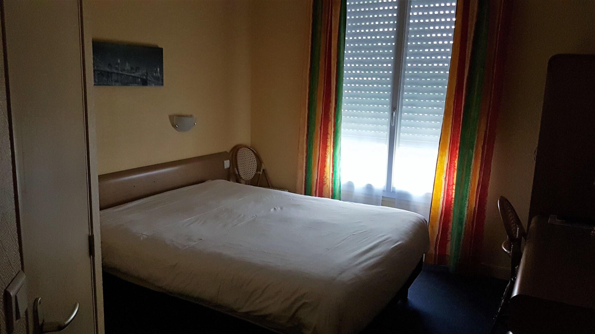 סן נזאר Hotel Le Bretagne מראה חיצוני תמונה