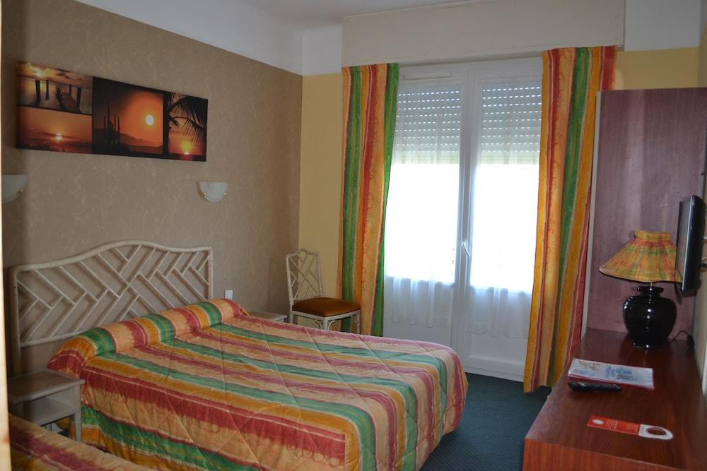 סן נזאר Hotel Le Bretagne מראה חיצוני תמונה